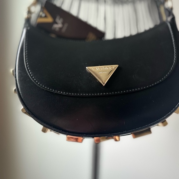 VALENTINO BY MARIO VALENTINO
Lunaire Leather Crescent Shoulder Bag - Picture 4 of 9